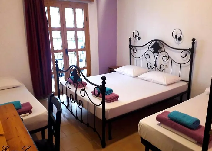 Skiathos Town Cheap Hotels